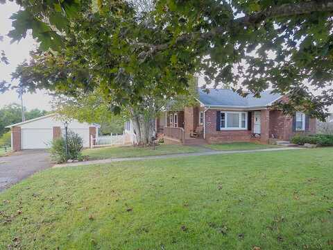 Hunters Ridge, HILLSVILLE, VA 24343