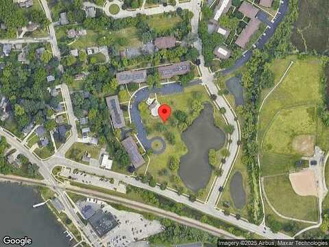 Park Hill Dr, Pewaukee, WI 53072