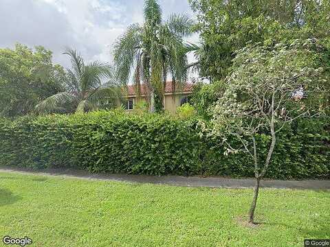 174Th, HIALEAH, FL 33015