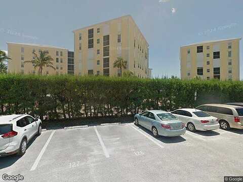 Gulf Shore Blvd N, Naples, FL 34103