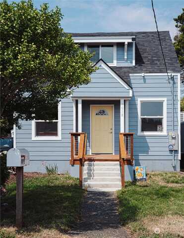 W Cushing Street, Aberdeen, WA 98520