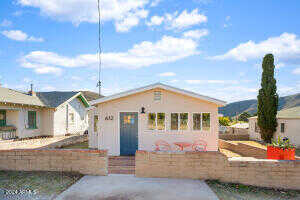 Hoatson, BISBEE, AZ 85603