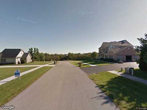 Bunker Court, Chambersburg, PA 17202