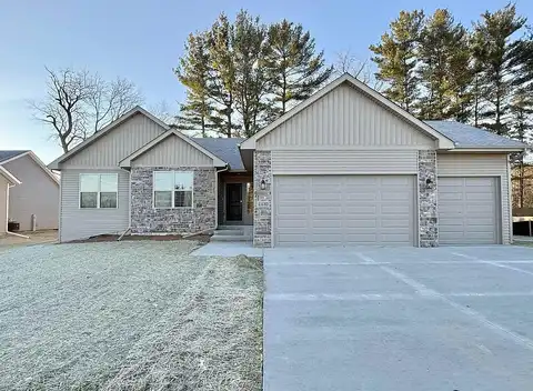 Scottys Drive, Janesville, WI 53546