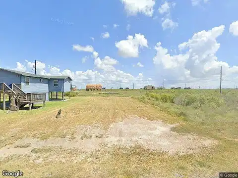 470 469 W Club Oak Ln, Rockport, TX 78382