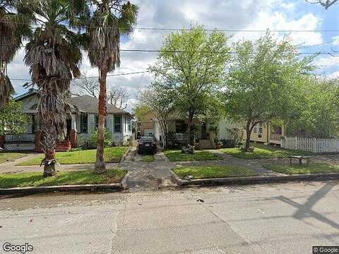 Avenue N 12, Galveston, TX 77550