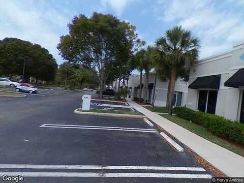 Palm Beach Trace Dr #107, Royal Palm Beach, FL 33411