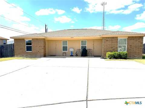 Ryan, NOLANVILLE, TX 76559