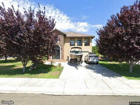 St Ne, Quincy, WA 98848