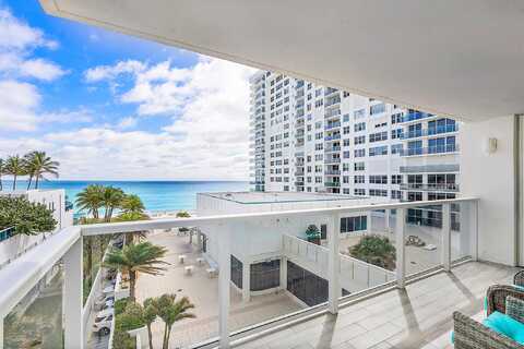 S Ocean Drive, Hollywood, FL 33019