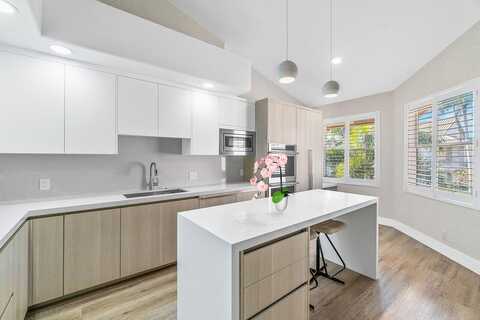 Isle Of Palms Drive, Delray Beach, FL 33484