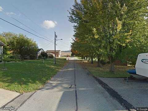 Lois Rd # 17, Latrobe, PA 15650