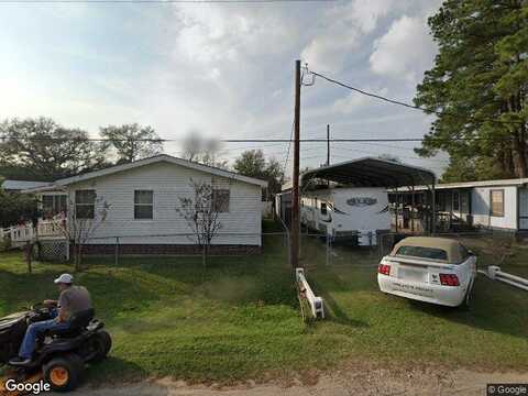 Nelwood St, Willis, TX 77318