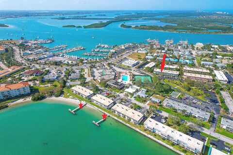 Commodore Court, Fort Pierce, FL 34949