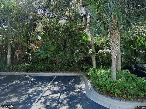 Fairways Cir #103, Vero Beach, FL 32967