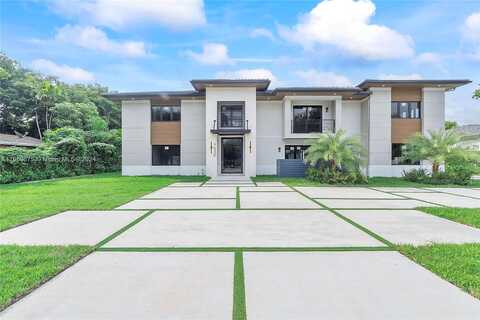 Sw 62Nd Street, South Miami, FL 33143