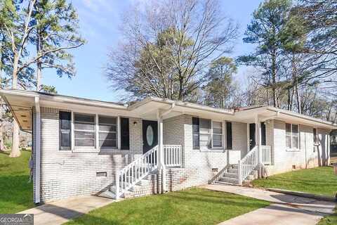 Piney Circle Sw, Mableton, GA 30126