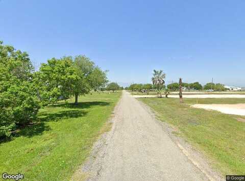 W Dallas Avenue, Seadrift, TX 77983