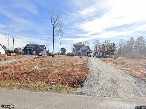 Crab Orchard Rd, Huddleston, VA 24104