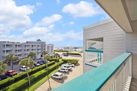 Seawall, Galveston, TX 77551