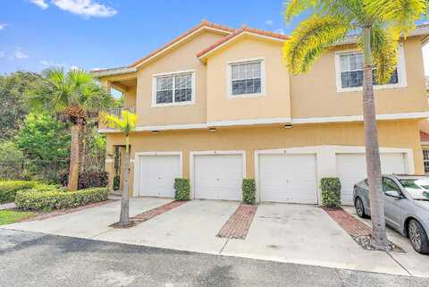 Lighthouse Circle, Tequesta, FL 33469