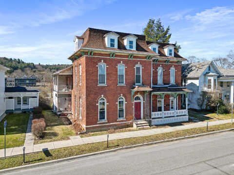 Front, CLEARFIELD, PA 16830