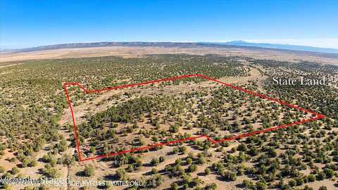 W Ravengard Road, Paulden, AZ 86334