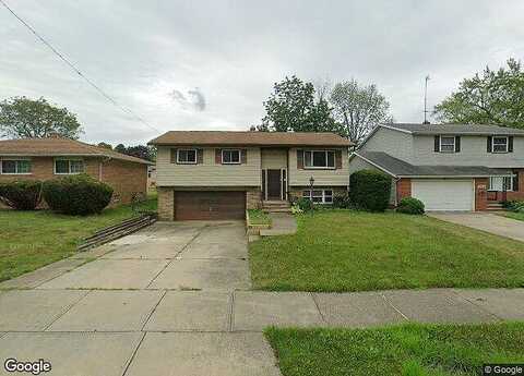 Janice, MAPLE HEIGHTS, OH 44137