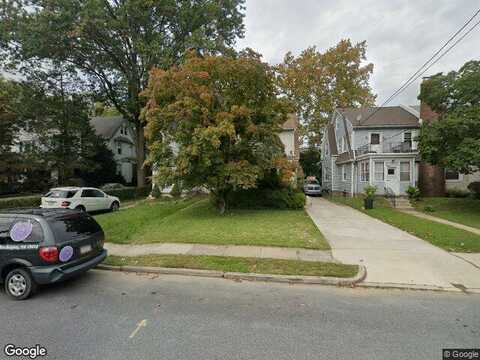 Lincoln Ave, YEADON, PA 19050