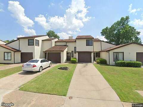 30Th Pl, Tulsa, OK 74134