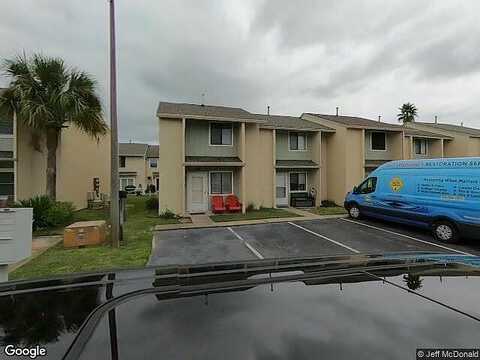 Leslie, PANAMA CITY BEACH, FL 32407