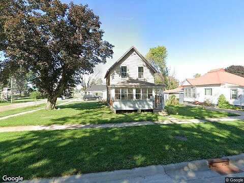 6Th, BELLE PLAINE, IA 52208