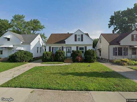 Edgewood, MAPLE HEIGHTS, OH 44137