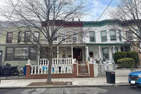 38Th, BROOKLYN, NY 11203