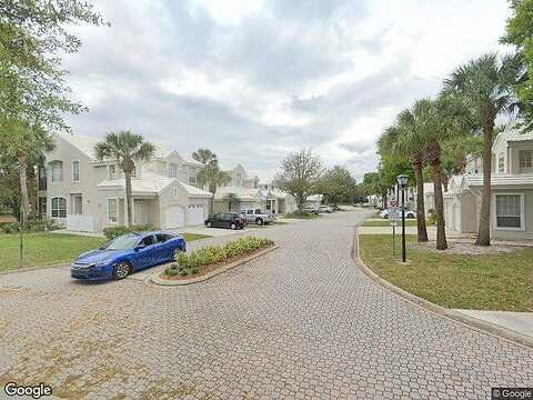 Carriage Homes Dr Apt 9, ORLANDO, FL 32819