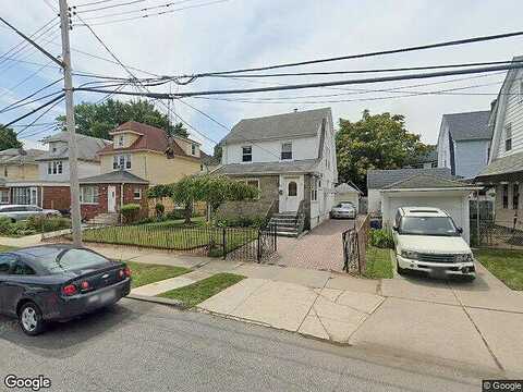 210Th, QUEENS VILLAGE, NY 11429