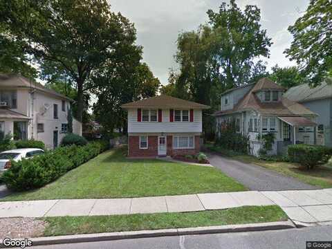 Reade, ENGLEWOOD, NJ 07631