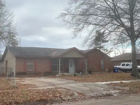 Mcauley, WEST MEMPHIS, AR 72301