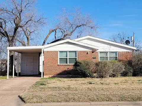 Briarwood St, Abilene, TX 76087