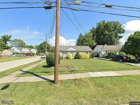 300Th, WICKLIFFE, OH 44092