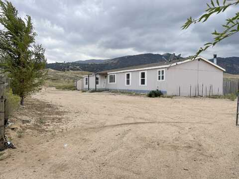 Wright, TEHACHAPI, CA 93561