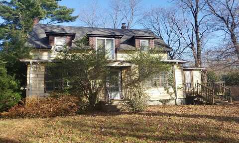 Woods, LOCUST VALLEY, NY 11560