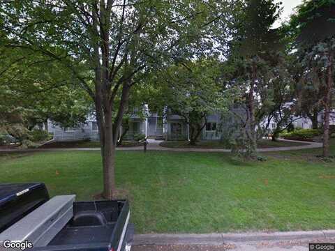 Benson Ave H, Saint Paul, MN 55116