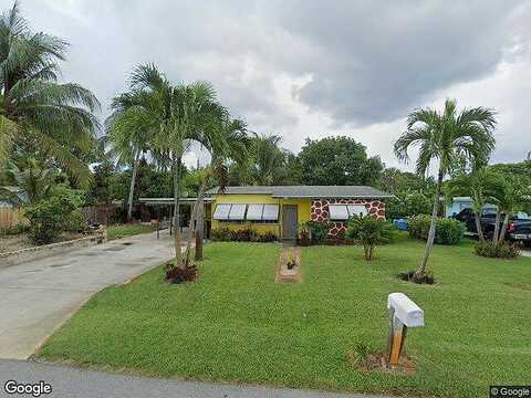 4Th, BOYNTON BEACH, FL 33435