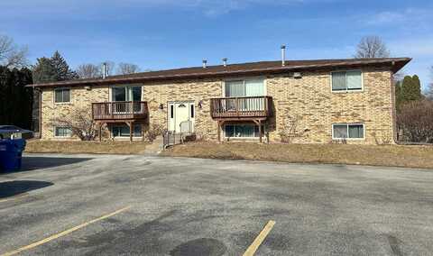 30Th Ave Ct 5, Moline, IL 61265