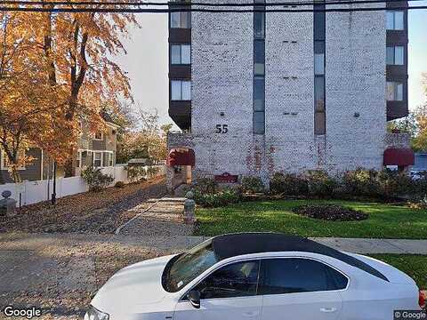 Clinton Pl Apt 210, HACKENSACK, NJ 07601