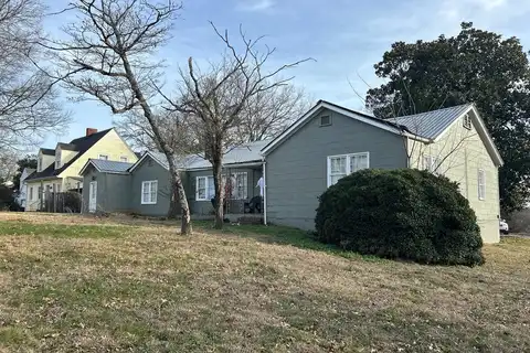 Stone Ave, Talladega, AL 35160