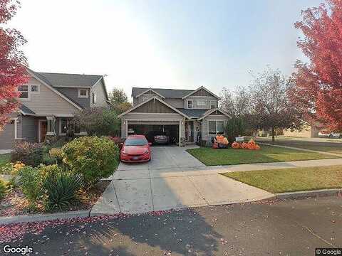 Lorrin Pl, BEND, OR 97702