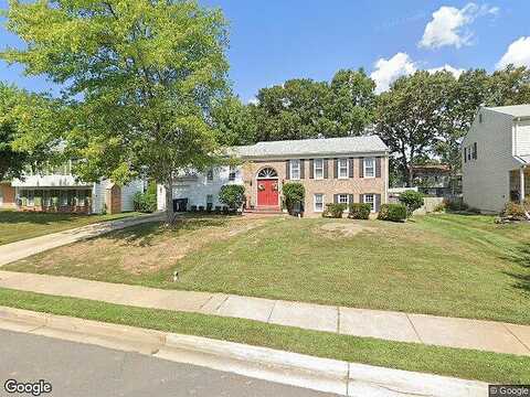 Edinburg Dr, Springfield, VA 22153