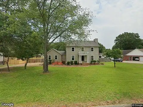 Warren St, TUSCUMBIA, AL 35674